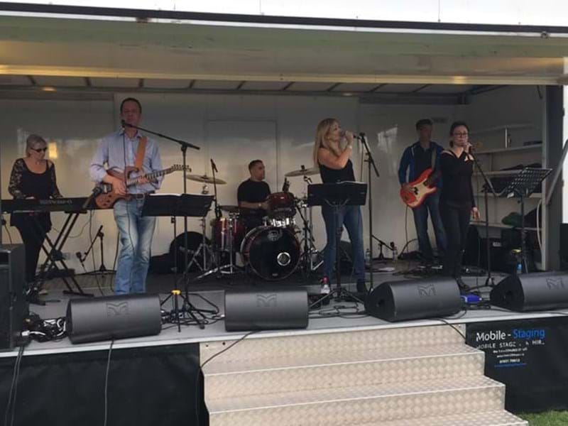 Live music hits the right note at Surrey Food Festival
